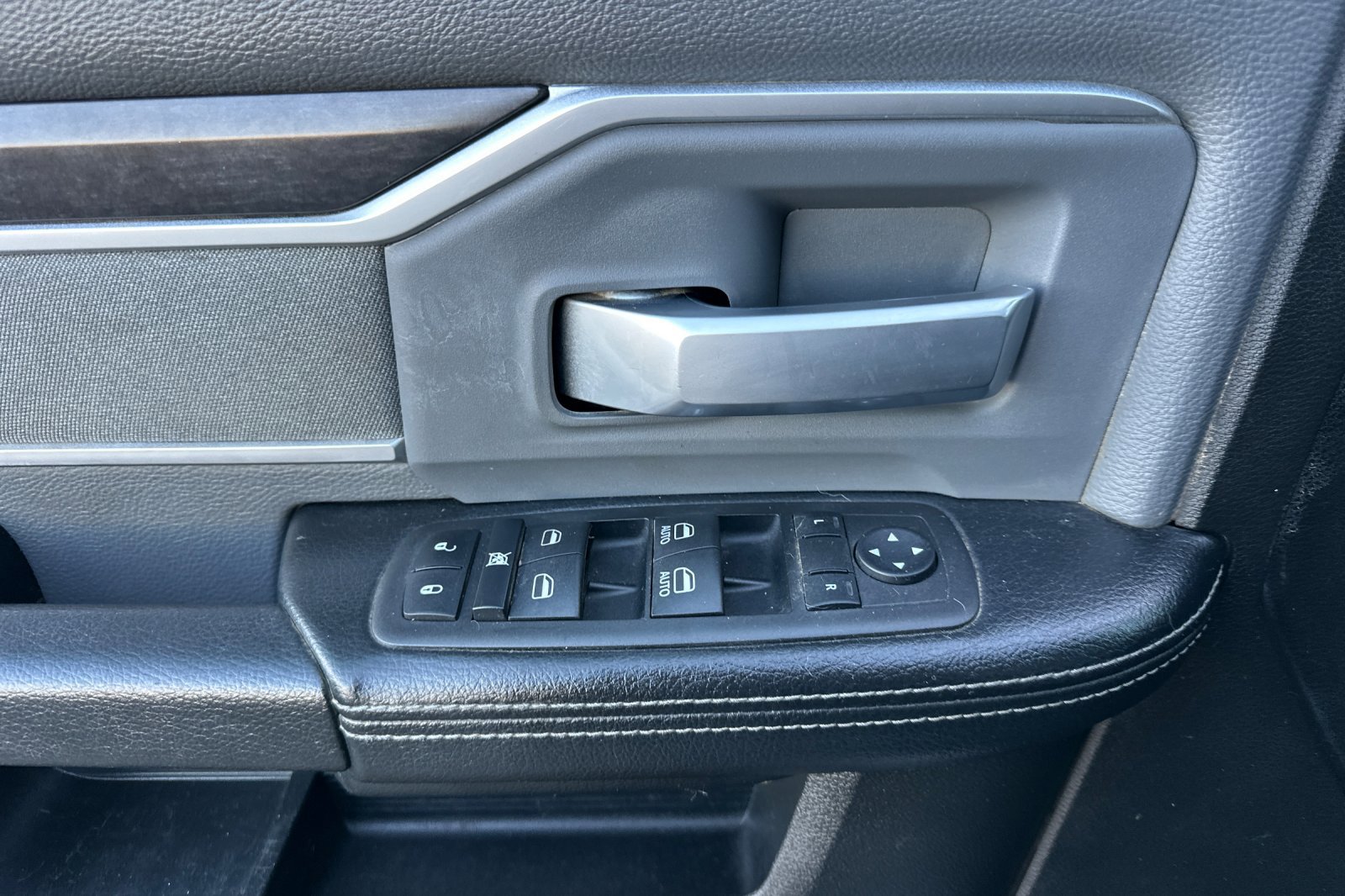 Certified 2022 RAM 2500 Big Horn image 8