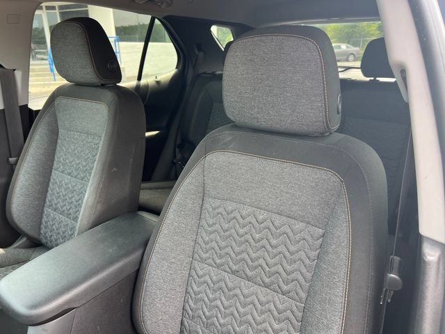 Used 2023 Chevrolet Equinox LT w/ Driver Convenience Package AWD/4WD image 12