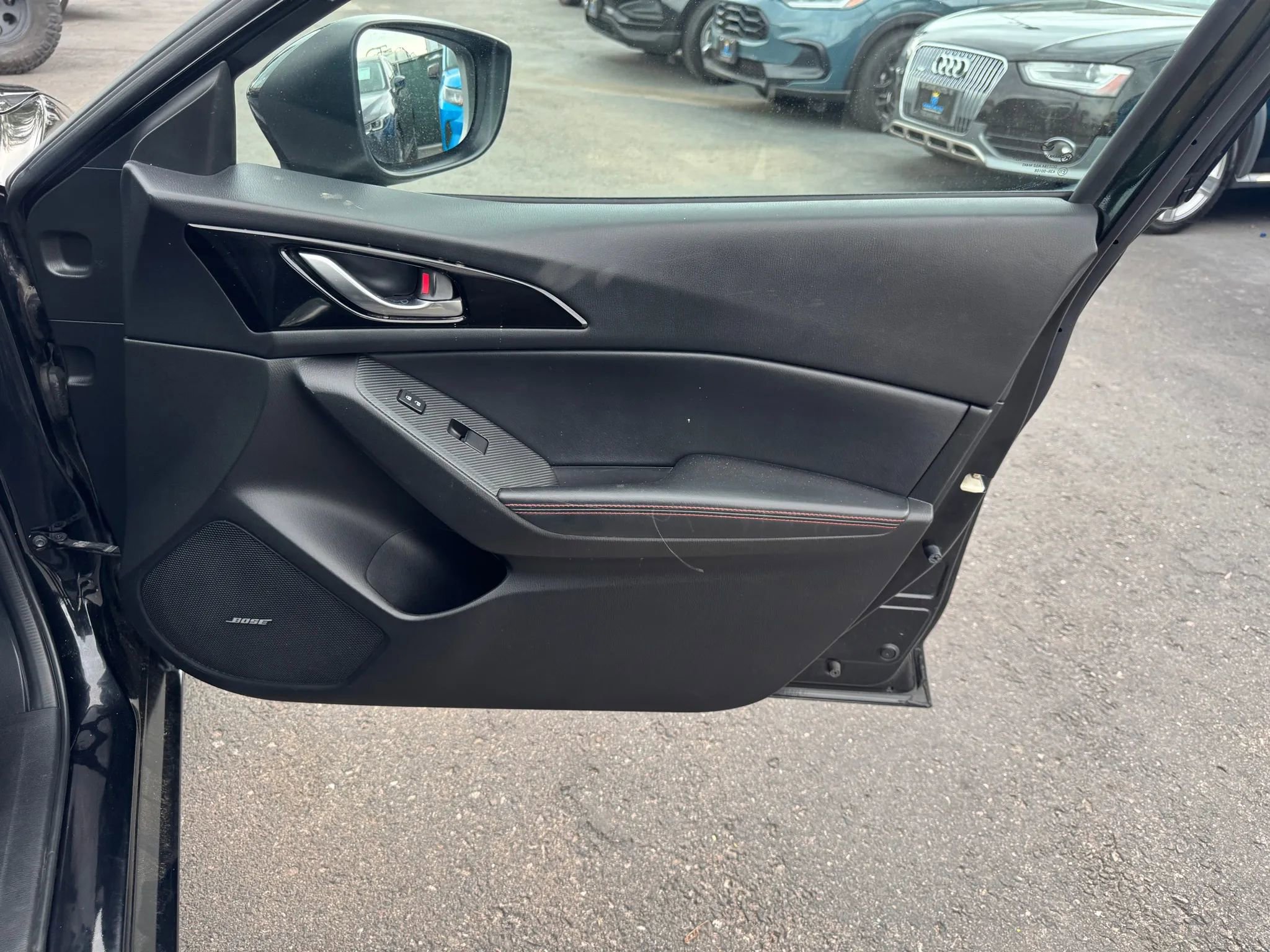 Used 2015 MAZDA MAZDA3 s Grand Touring image 23