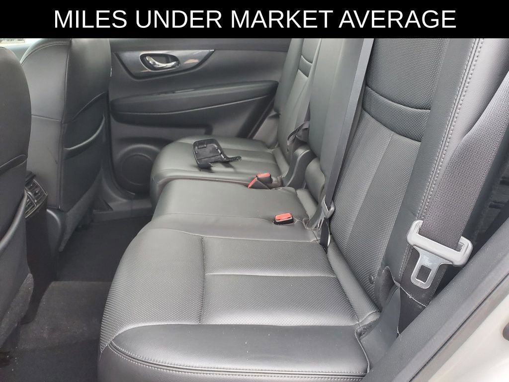 Used 2015 Nissan Rogue SL w/ SL Premium Package image 10