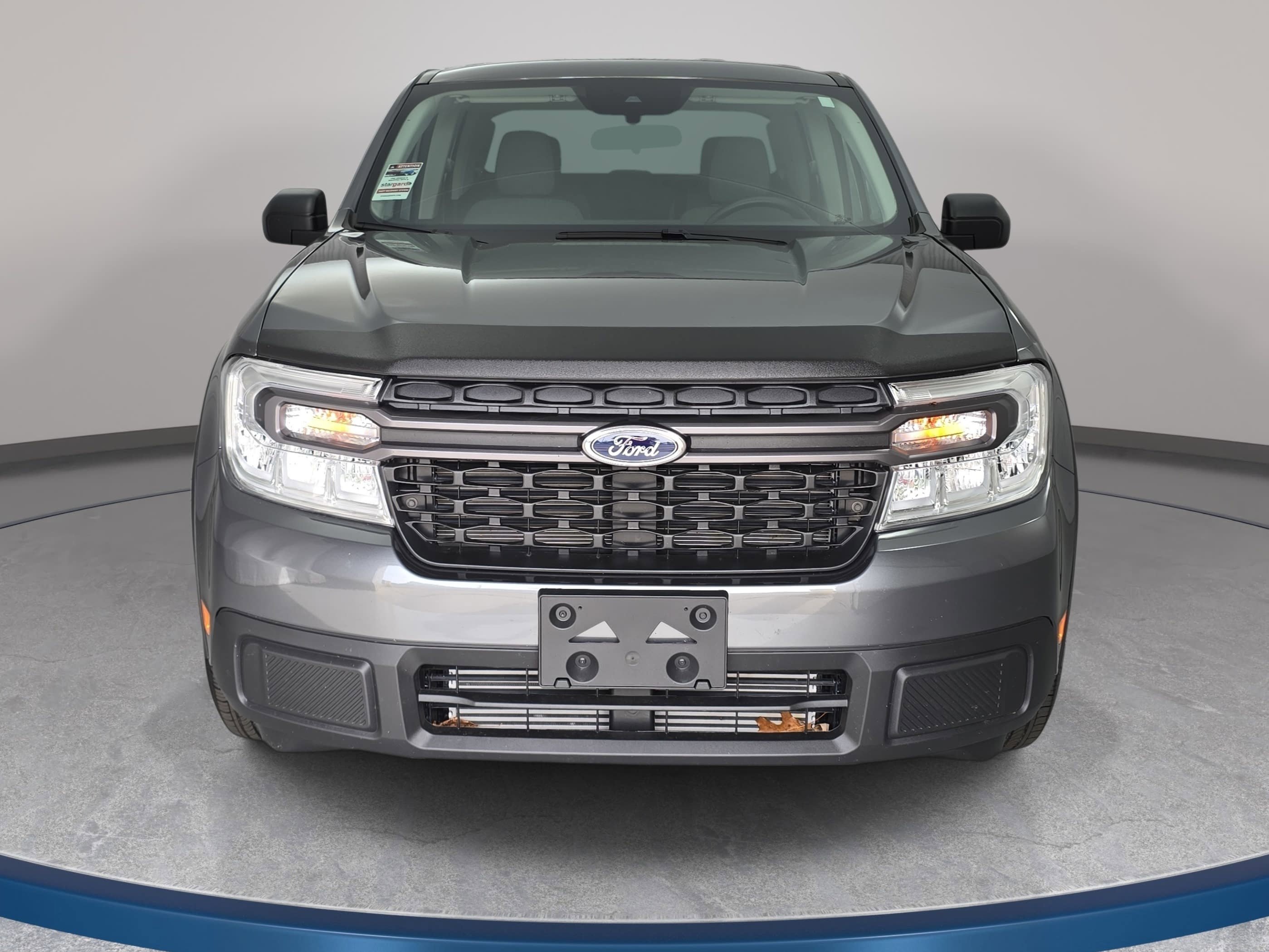 Used 2024 Ford Maverick XLT image 2