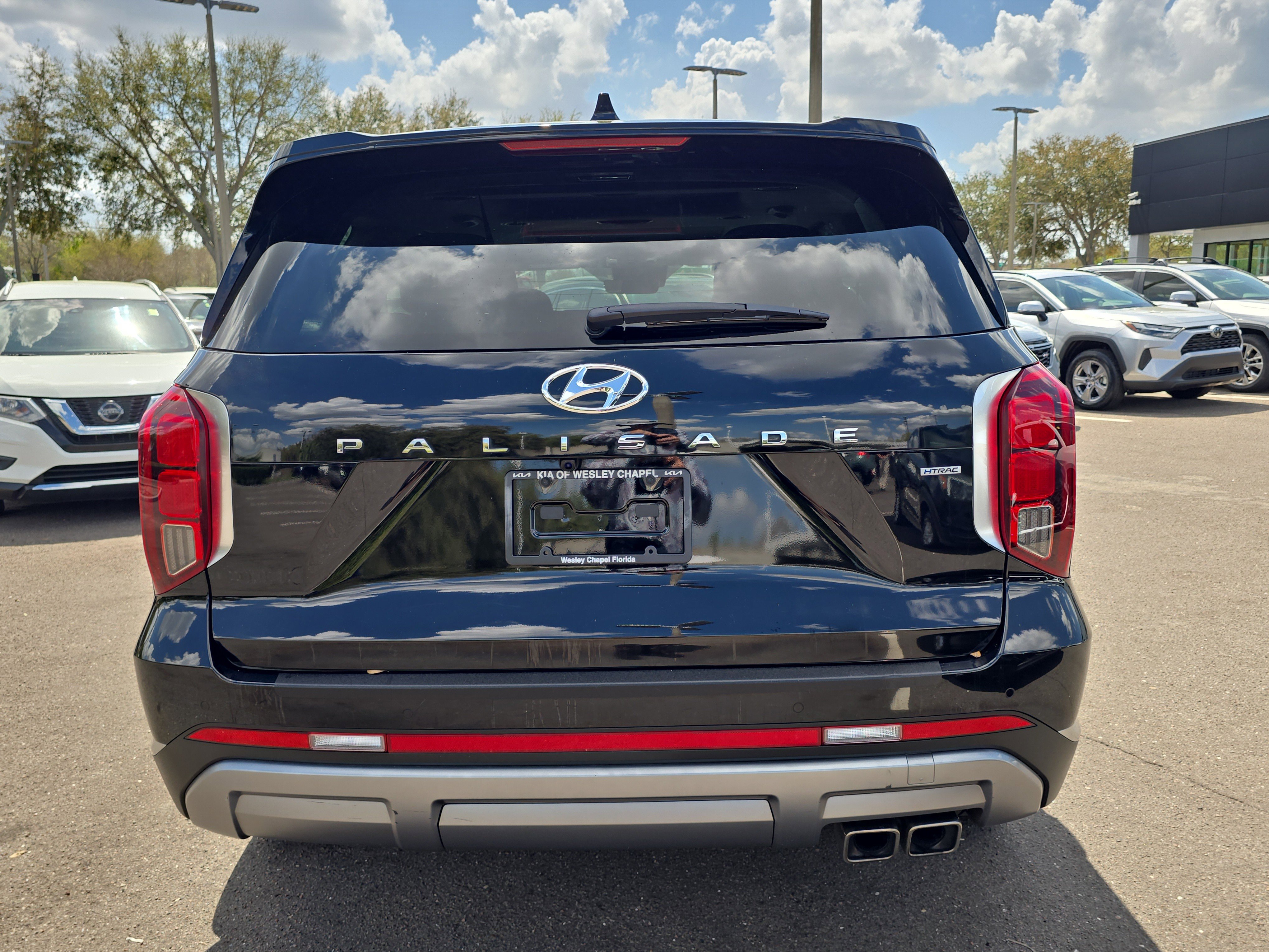 Used 2024 Hyundai Palisade Limited image 7