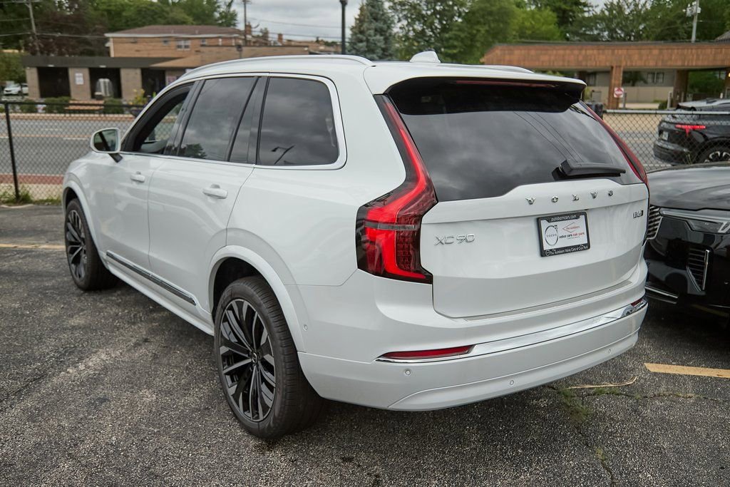 New 2026 Volvo XC90 B6 Plus w/ Protection Package Premier image 7