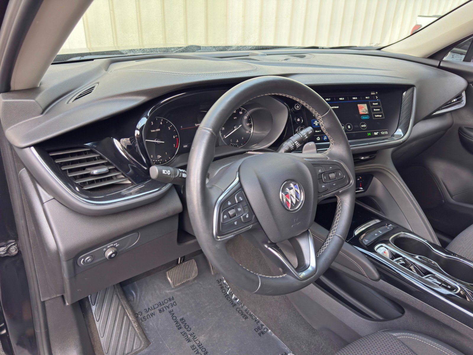 Used 2022 Buick Envision Preferred FWD image 12