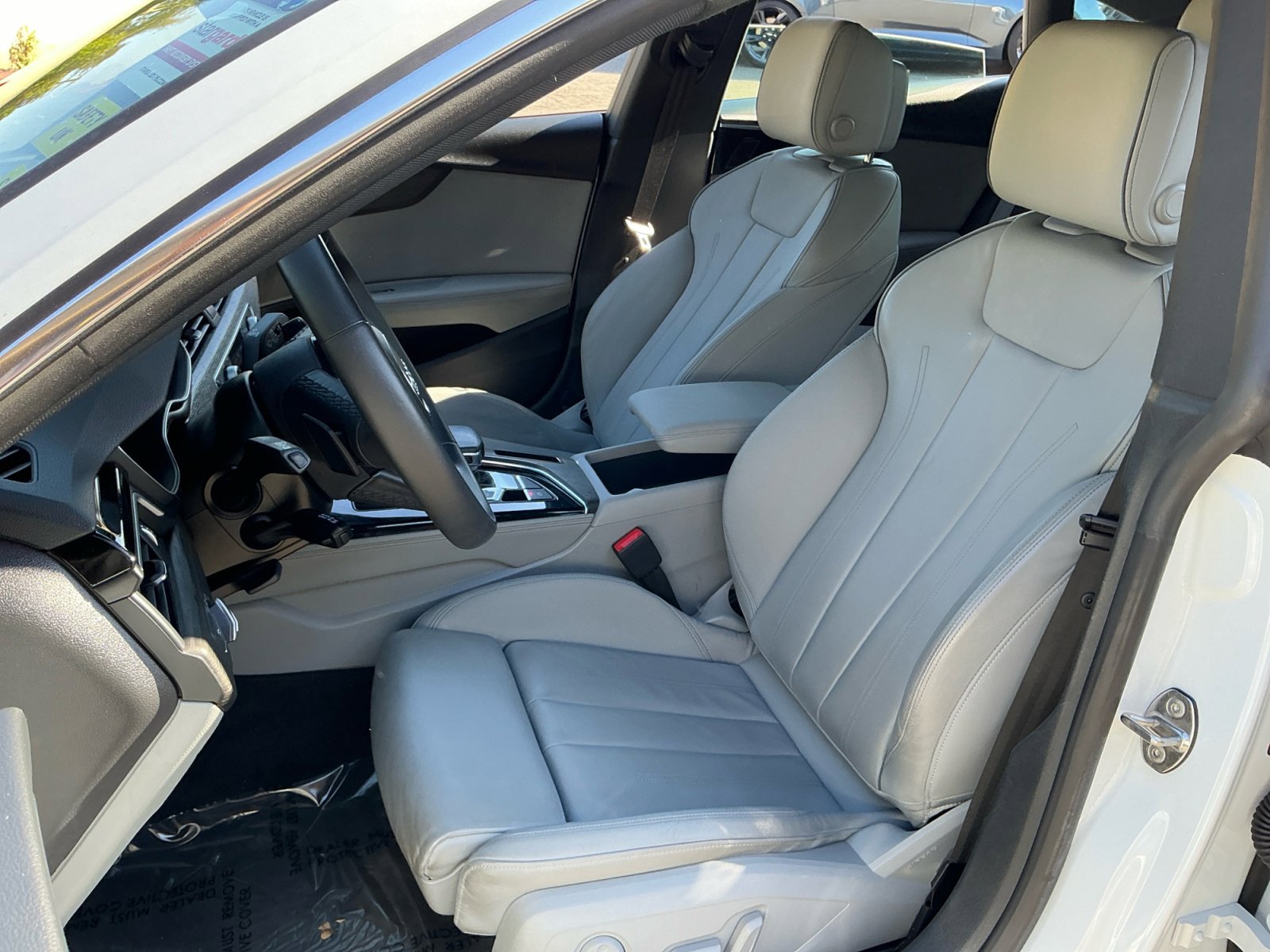 Used 2022 Audi A5 2.0T Premium Plus w/ Premium Plus image 18