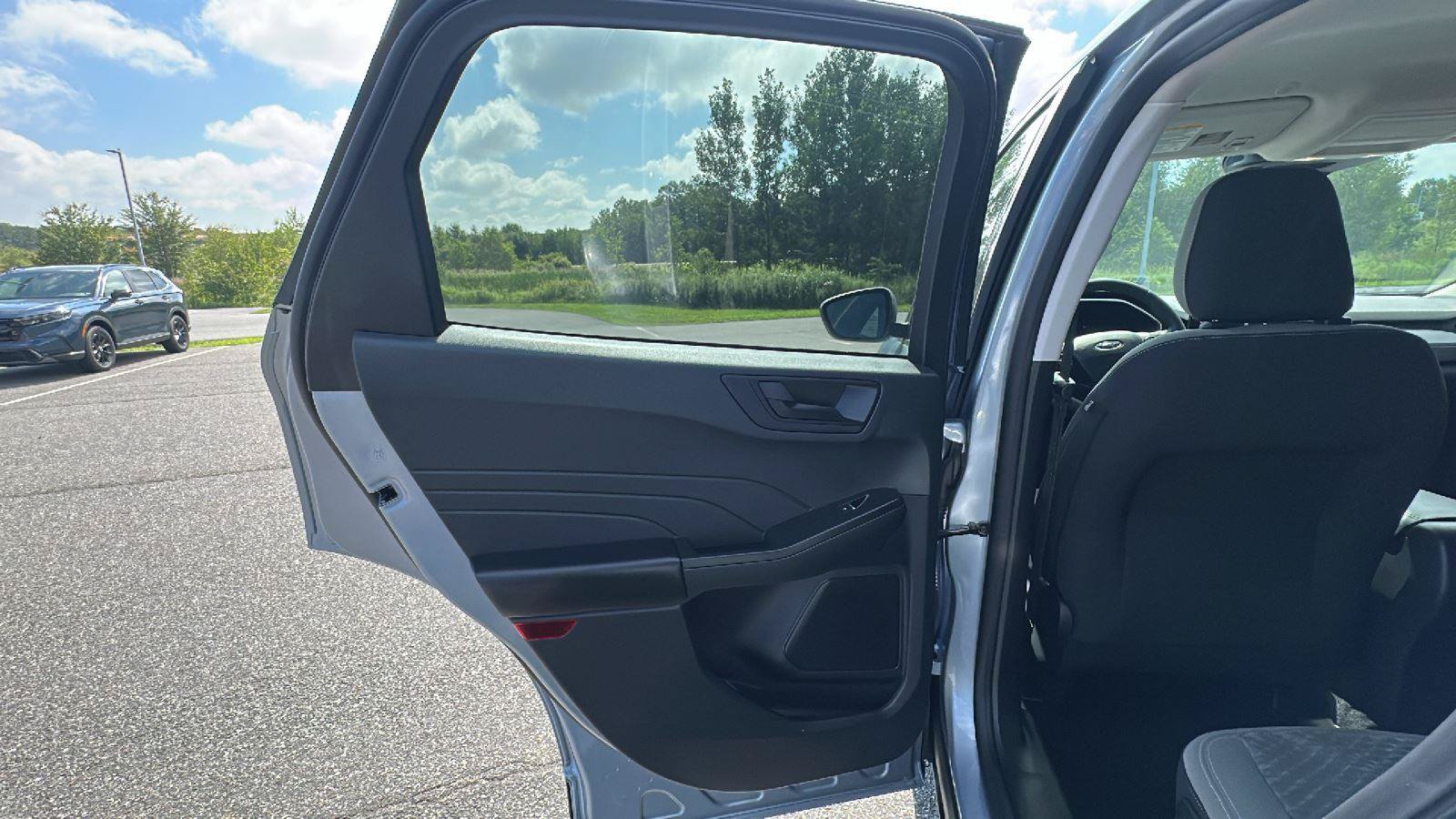 Used 2022 Ford Escape SE w/ Convenience Package AWD/4WD image 22