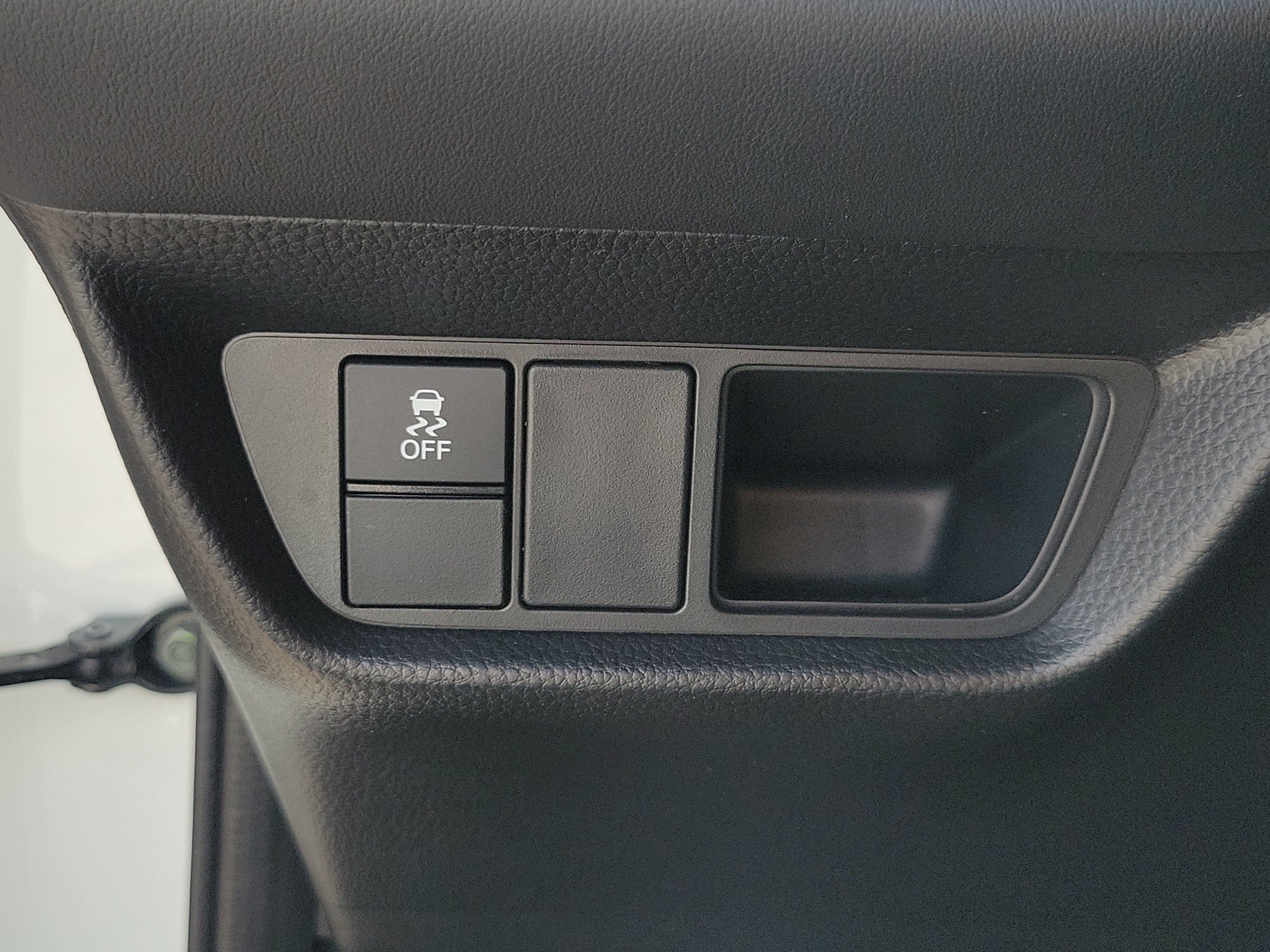 Used 2025 Honda HR-V Sport image 22