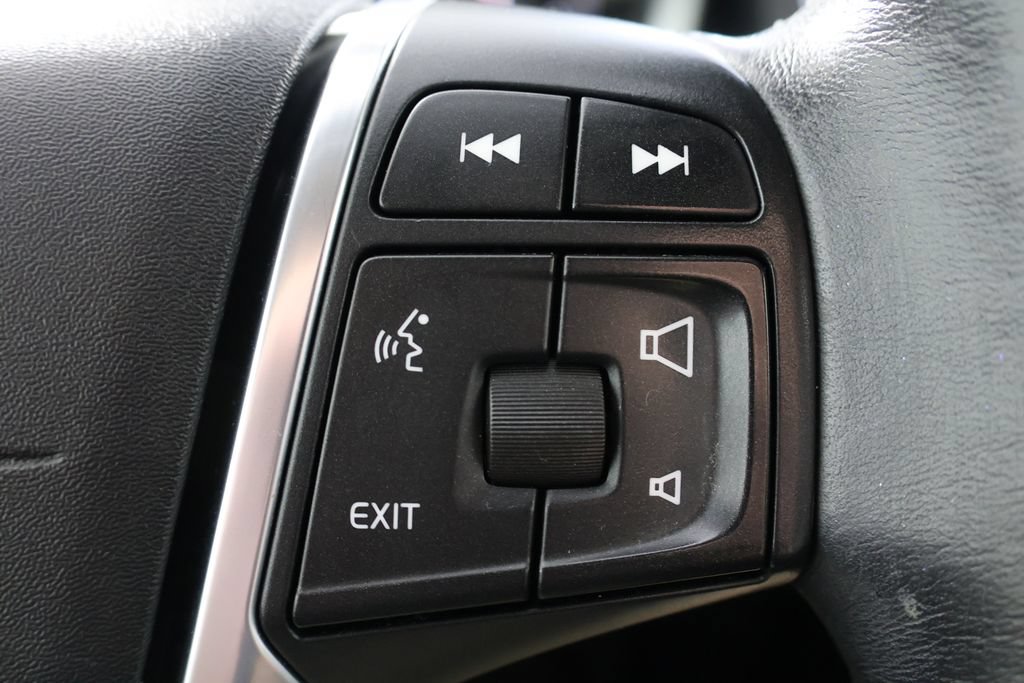 Used 2016 Volvo XC60 T5 Premier AWD/4WD image 12