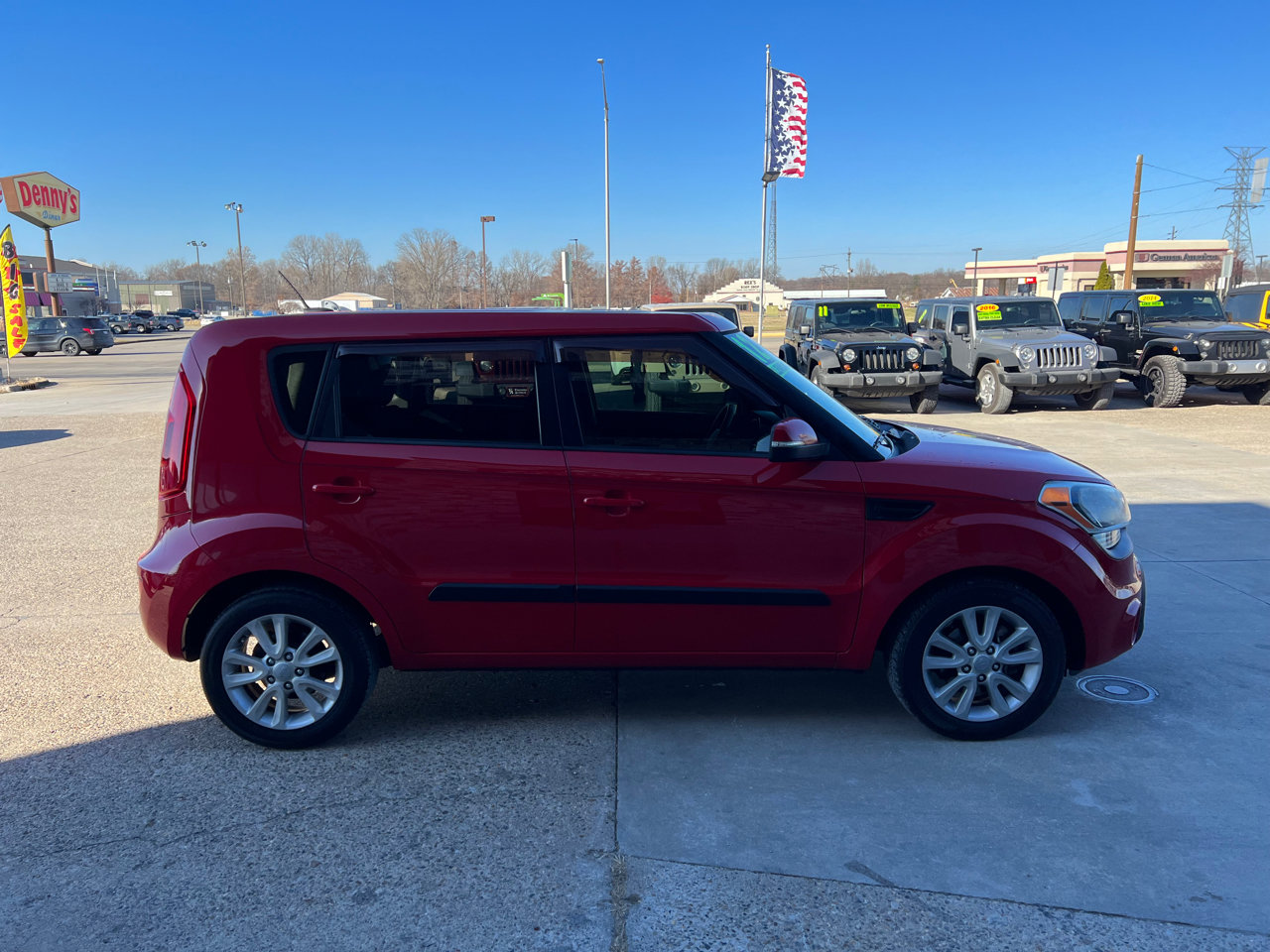 Used 2012 Kia Soul + image 5