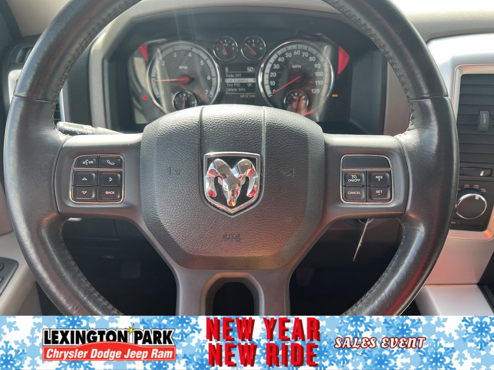 Used 2012 RAM 1500 Big Horn w/ Luxury Group image 15