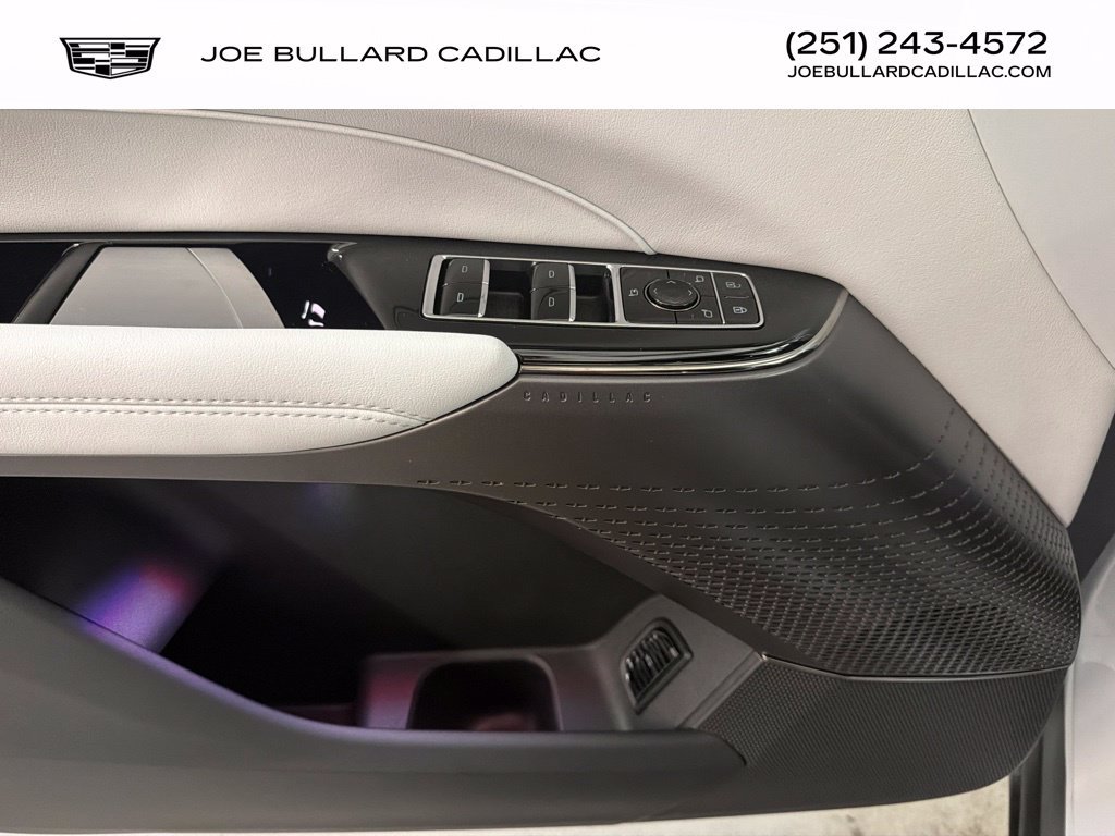 New 2027 Cadillac Optiq Luxury AWD/4WD image 14