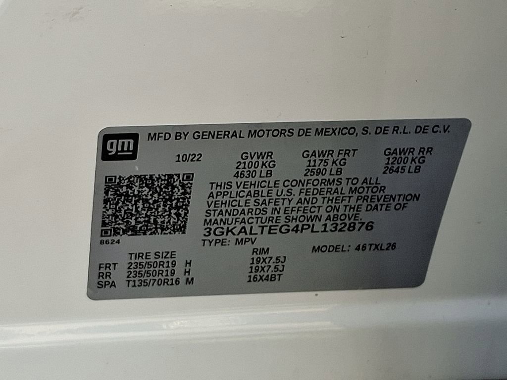 Used 2023 GMC Terrain SLE w/ Driver Convenience Package image 33