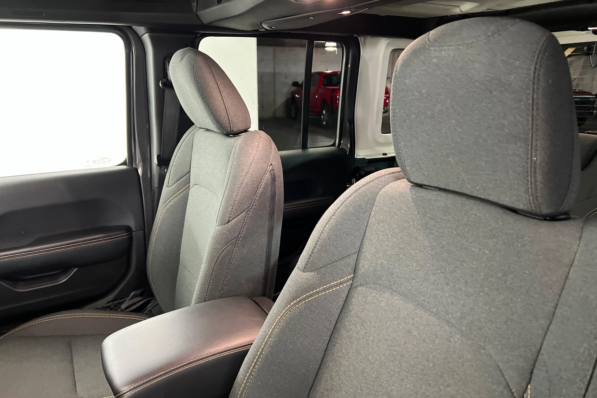 Certified 2025 Jeep Wrangler Sahara image 16