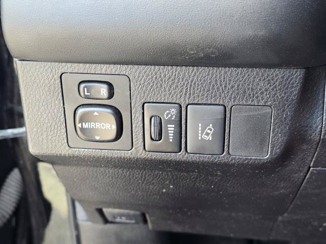 Used 2018 Toyota RAV4 XLE w/ Plus Extra Value Package AWD/4WD image 21