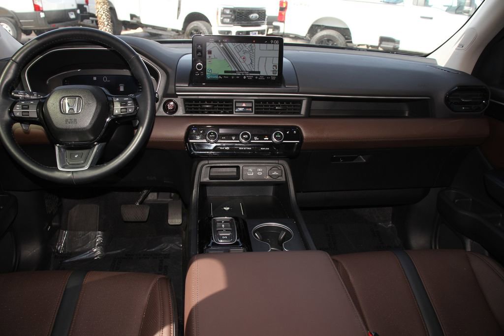 Used 2023 Honda Pilot Elite image 19