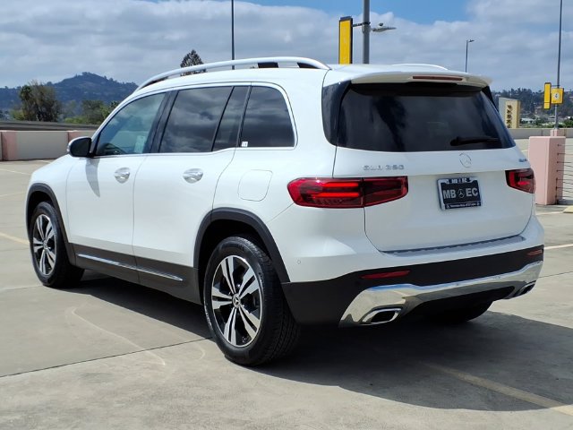 New 2026 Mercedes-Benz GLB 250 4MATIC image 21