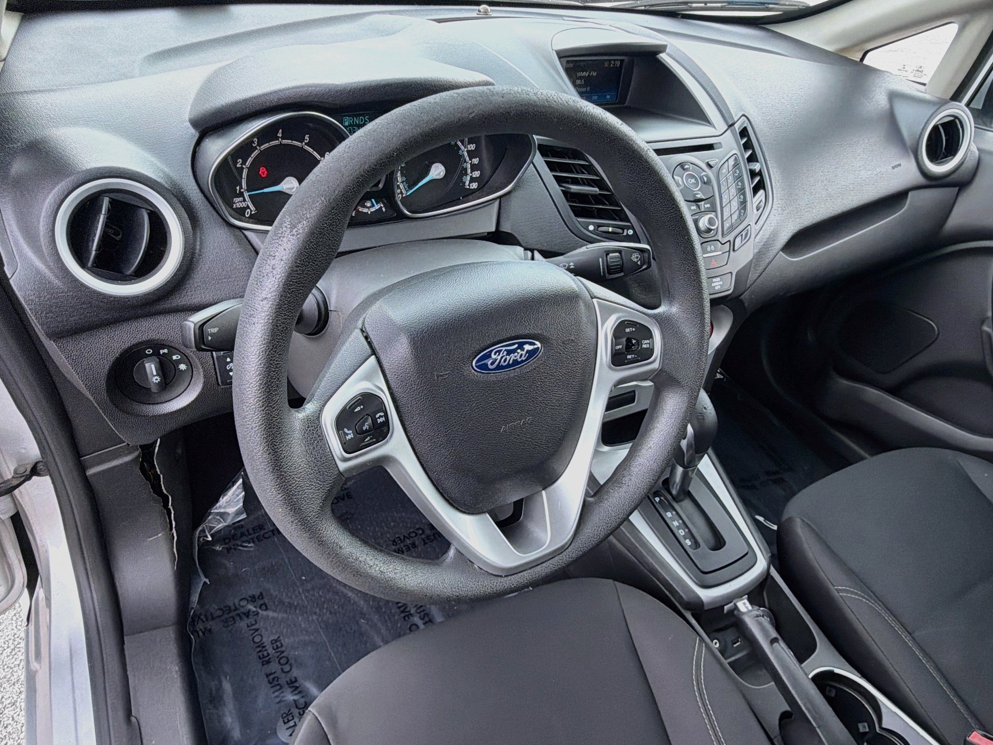 Used 2018 Ford Fiesta SE FWD image 24