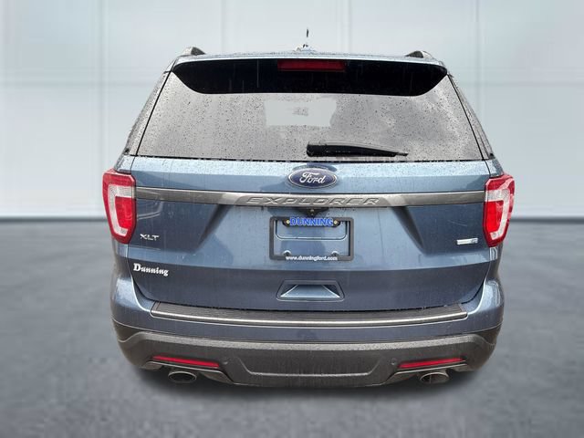 Used 2018 Ford Explorer XLT w/ Equipment Group 202A AWD/4WD image 3