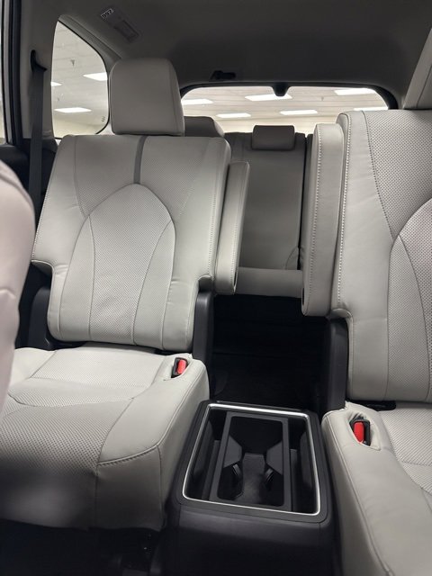 New 2026 Toyota Grand Highlander Platinum image 51