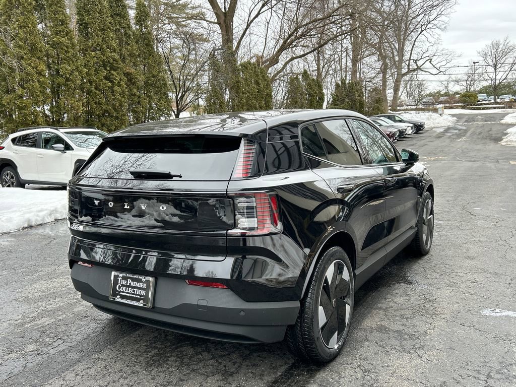 New 2026 Volvo EX30 Plus w/ Climate Package image 2