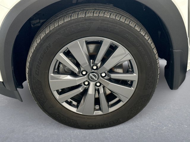 Used 2024 Nissan Pathfinder S image 22