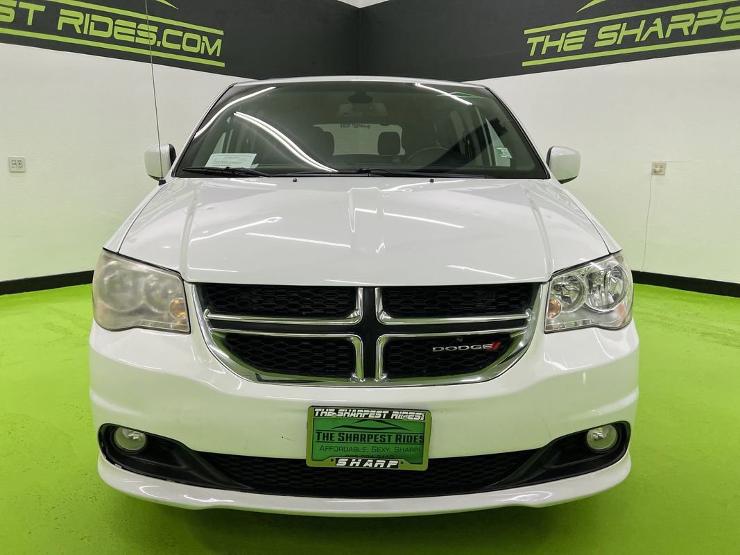 Used 2019 Dodge Grand Caravan SXT FWD image 3
