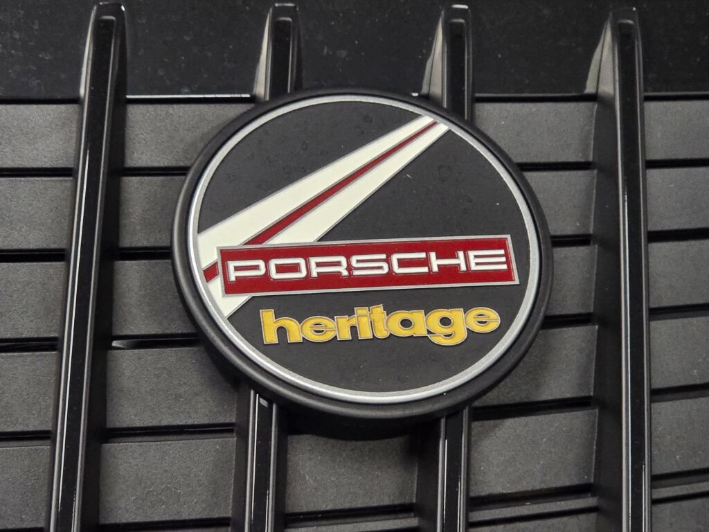 Certified 2021 Porsche 911 Targa 4S Heritage Design AWD/4WD image 29