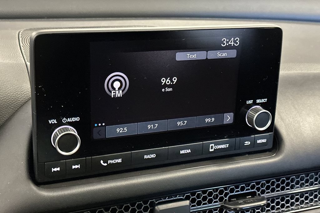 Used 2025 Honda HR-V Sport image 18