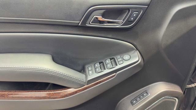 Used 2016 GMC Yukon XL SLT w/ Open Road Package image 24