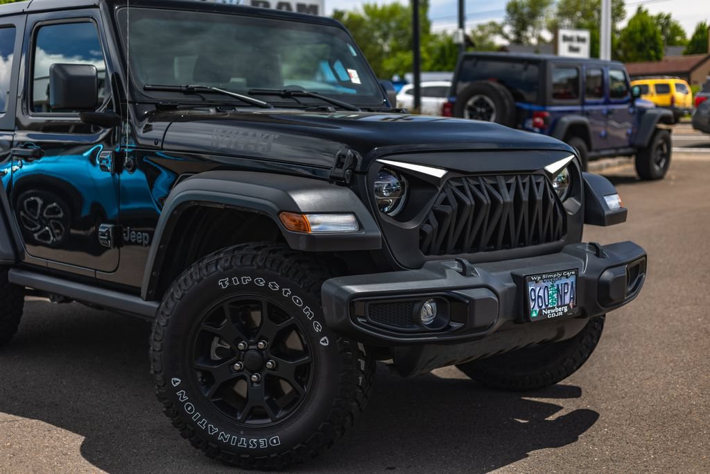 Used 2022 Jeep Wrangler Sport AWD/4WD image 3