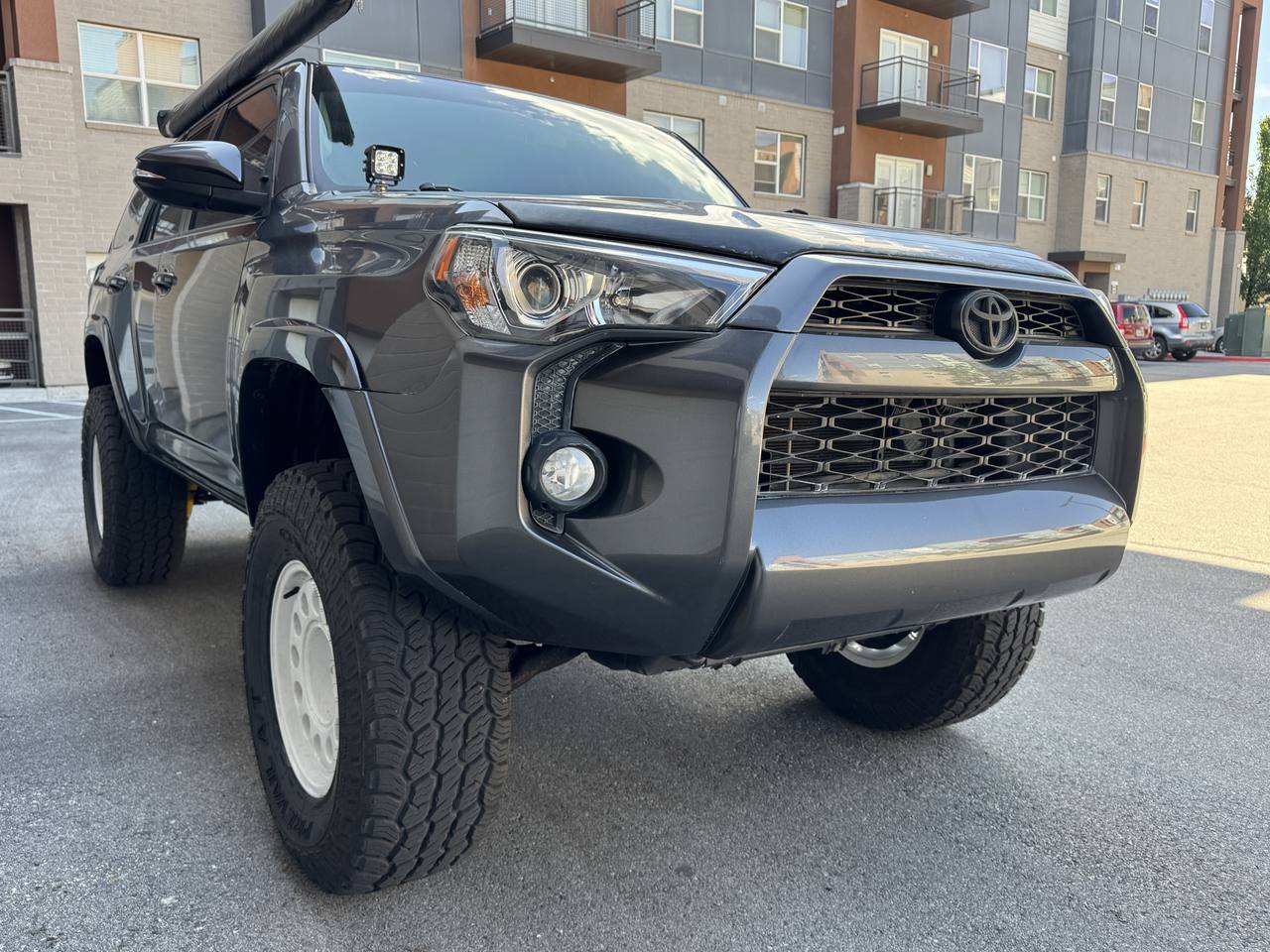 Used 2016 Toyota 4Runner SR5 Premium AWD/4WD image 8