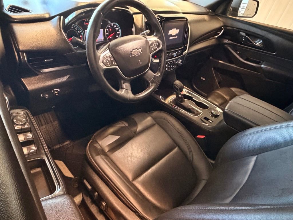 Used 2023 Chevrolet Traverse RS w/ LPO, Floor Liner Package image 20