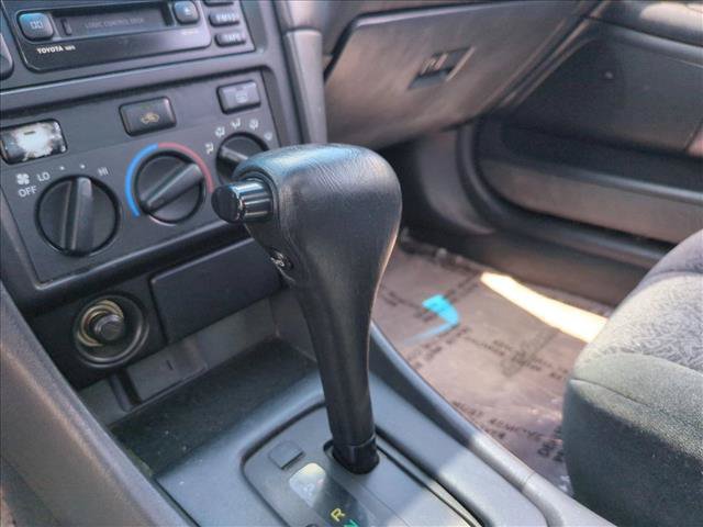 Used 2001 Toyota Solara SE w/ Sport Trim Pkg FWD image 12