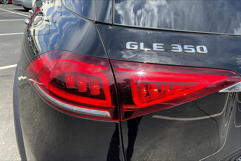 Used 2022 Mercedes-Benz GLE 350 4MATIC image 23
