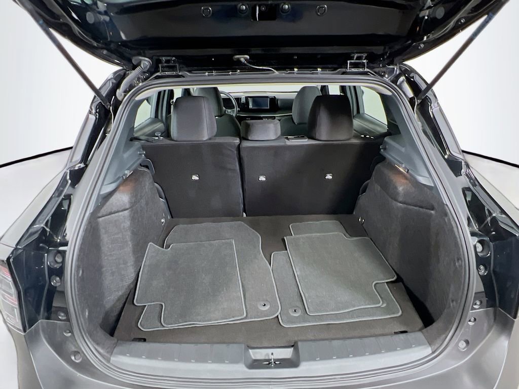 Used 2025 Nissan Kicks S image 20