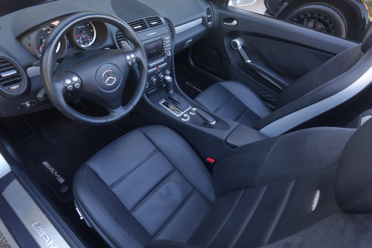 Used 2007 Mercedes-Benz SLK 55 AMG image 14