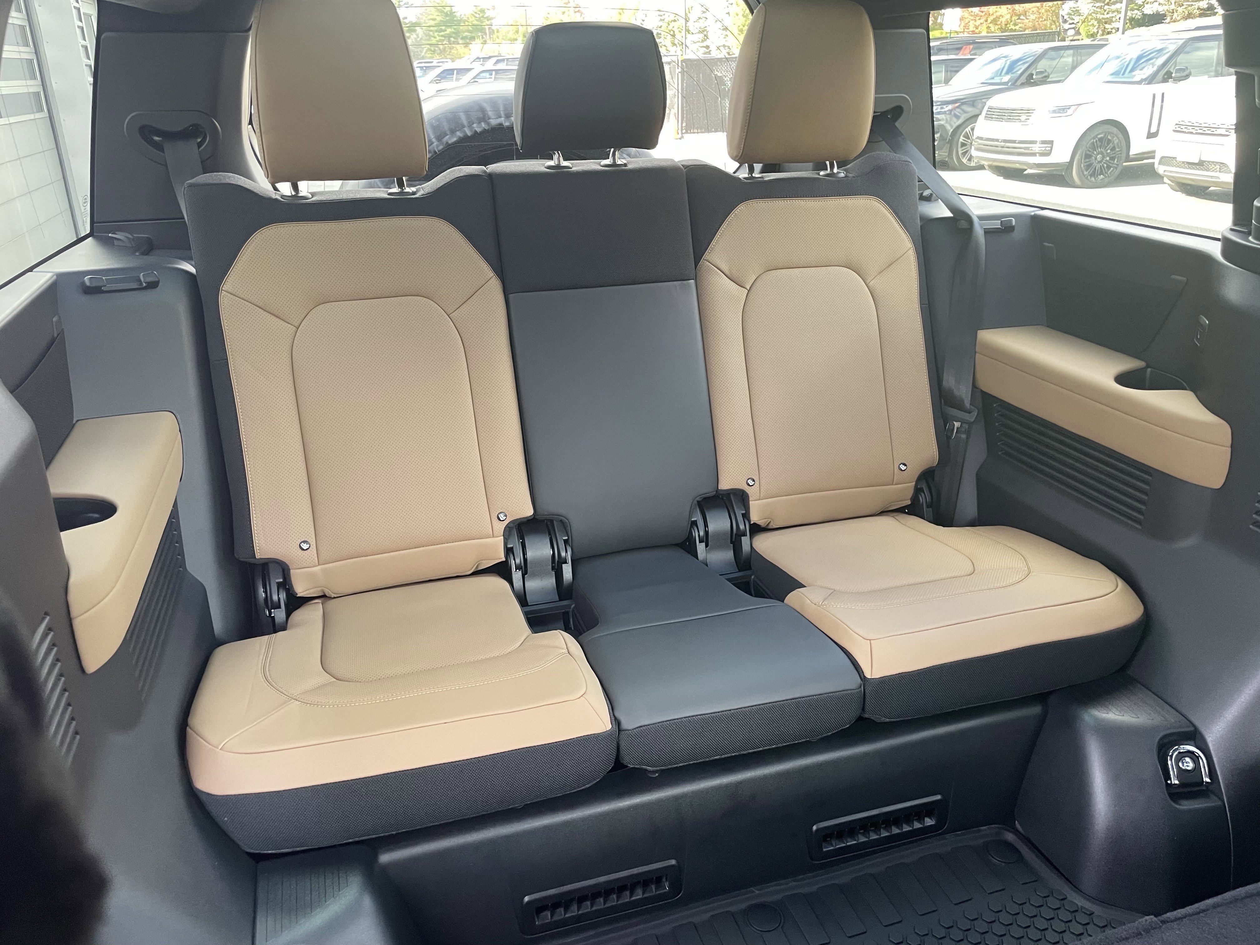 New 2026 Land Rover Defender 130 V8 image 33