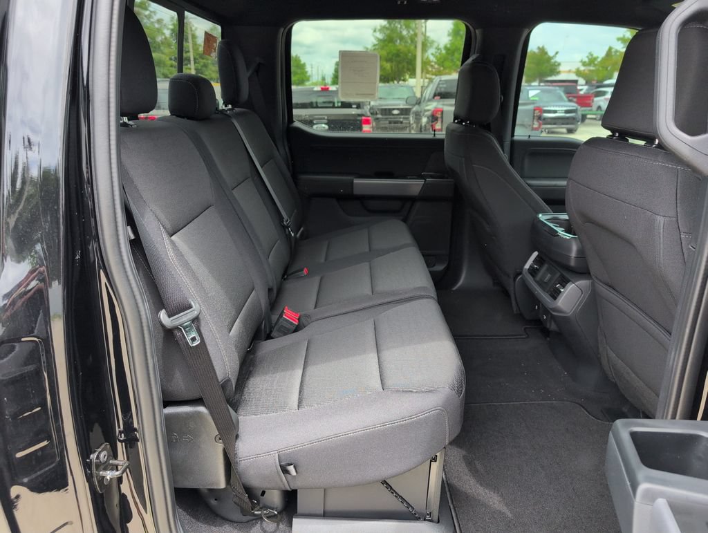 New 2026 Ford F150 XLT w/ Equipment Group 302A MID AWD/4WD image 13