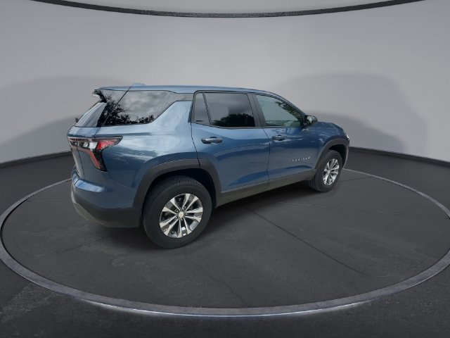 Used 2026 Chevrolet Equinox LT FWD image 8