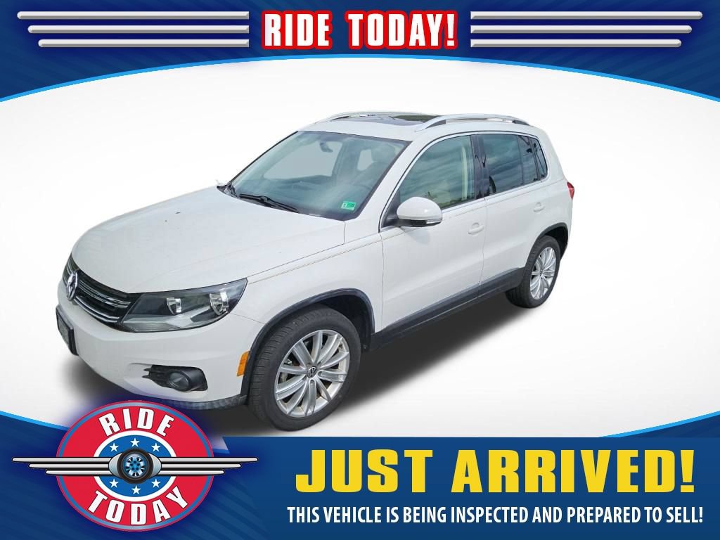 Used 2013 Volkswagen Tiguan SE AWD/4WD image 1
