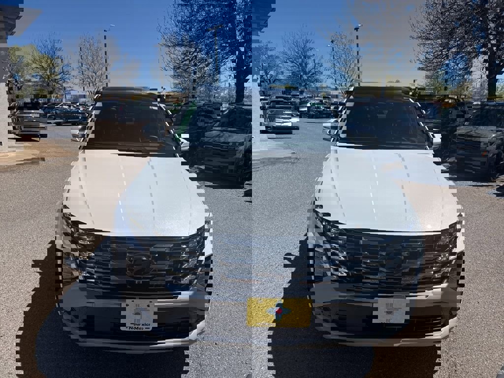 Used 2025 Hyundai Tucson Limited AWD/4WD image 2