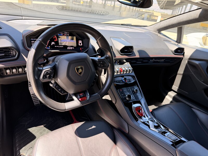 Used 2016 Lamborghini Huracan LP 610-4 AWD/4WD image 25