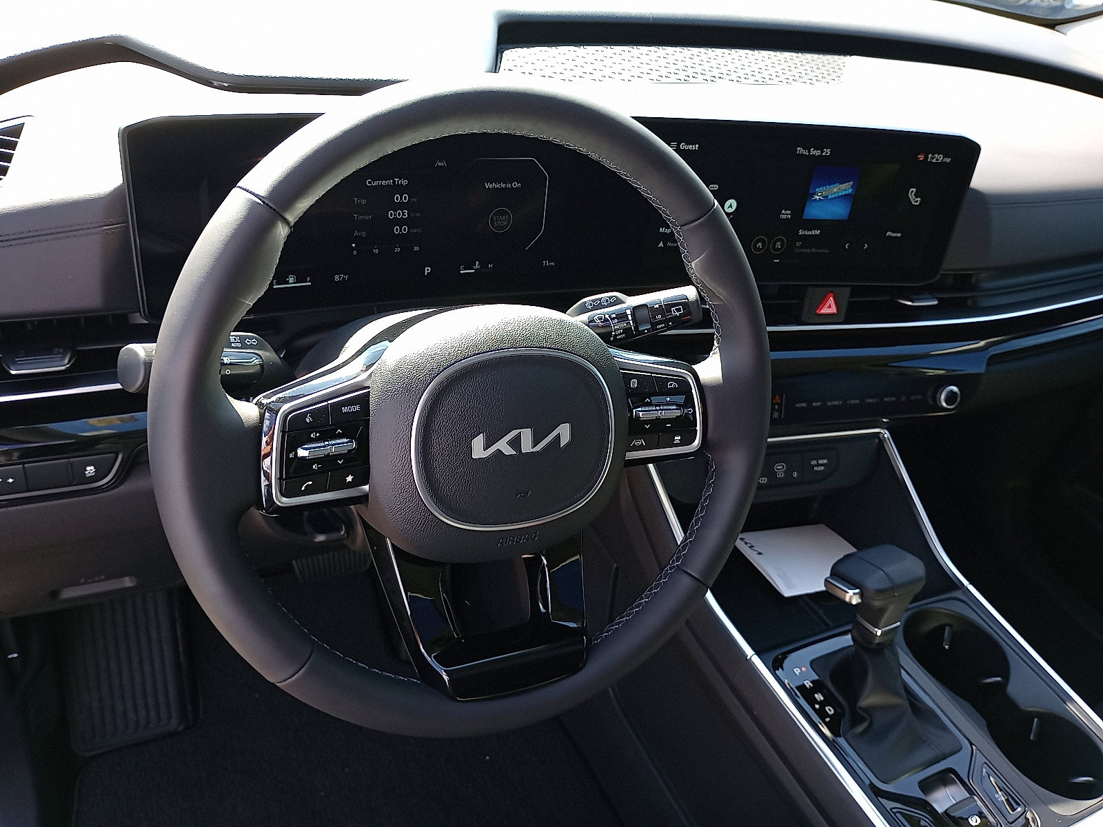 New 2026 Kia Carnival SX Prestige image 9