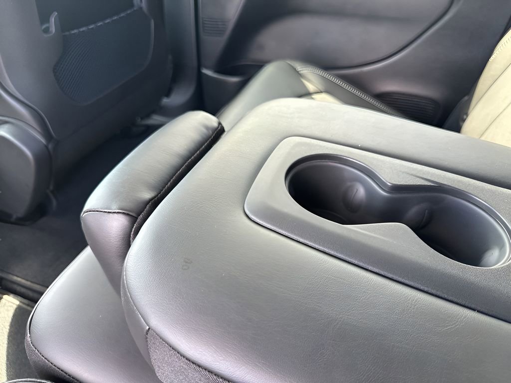 New 2026 Chrysler Pacifica Select w/ S Appearance Package FWD image 23