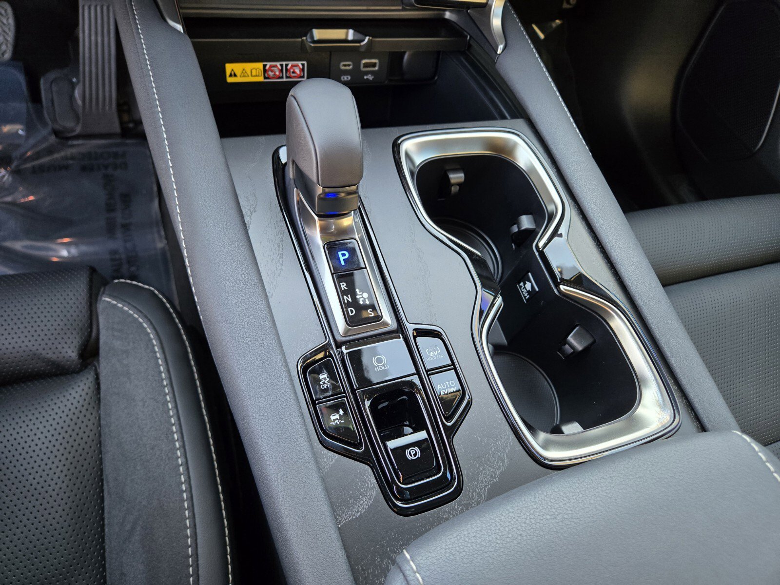 New 2026 Lexus RX 450h AWD image 12