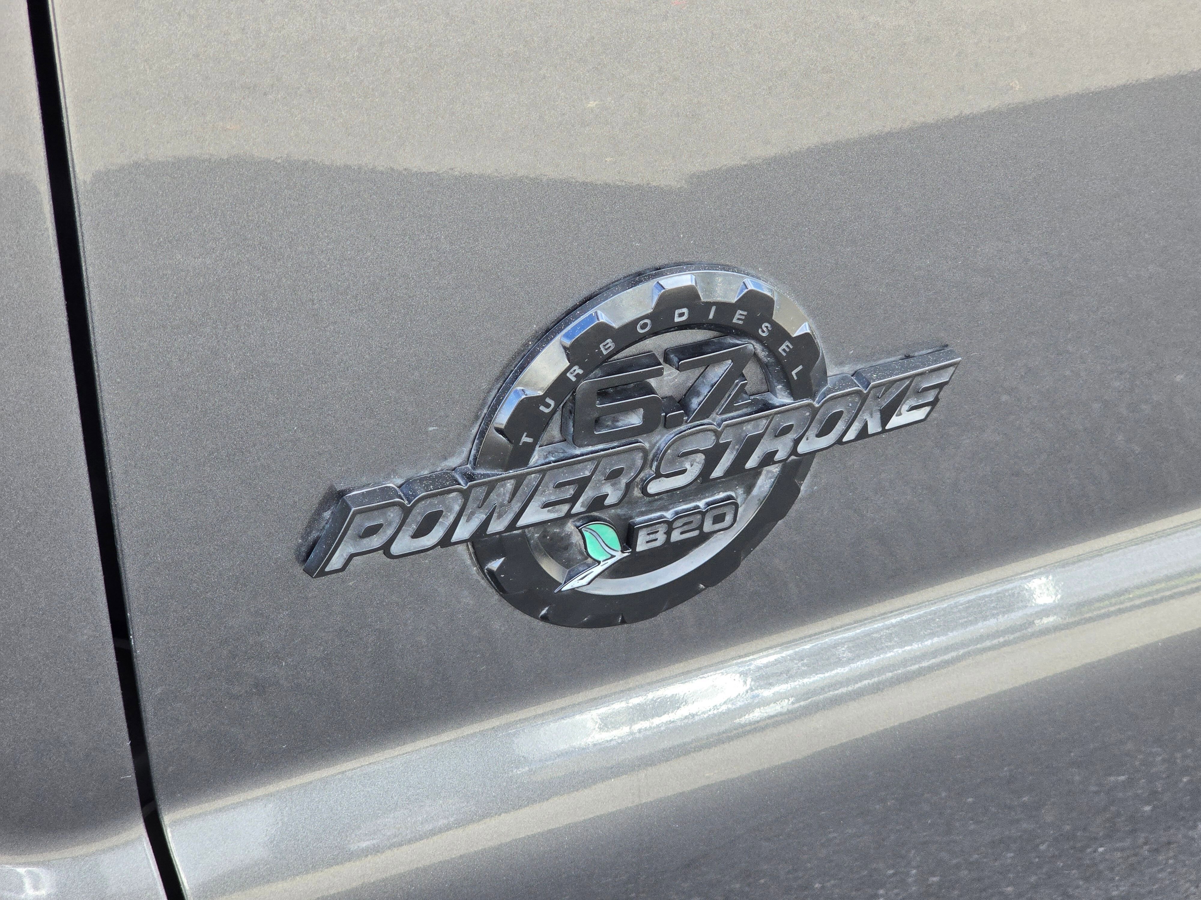 Used 2016 Ford F250 Lariat w/ Lariat Ultimate Package image 11