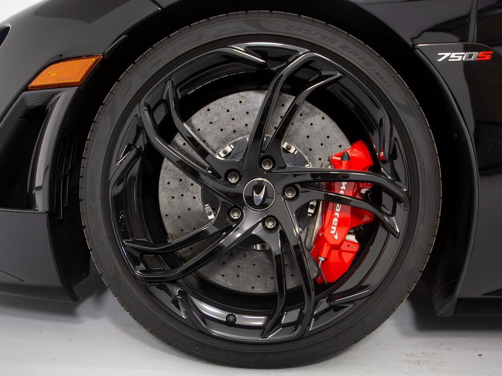 Used 2024 McLaren 750S Spider image 9