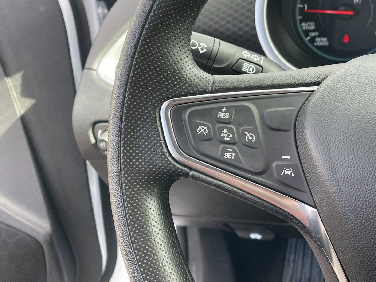 Used 2025 Chevrolet Malibu LT image 25