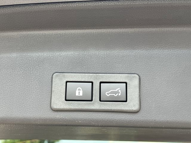 Certified 2026 Subaru Ascent Premium AWD/4WD image 38