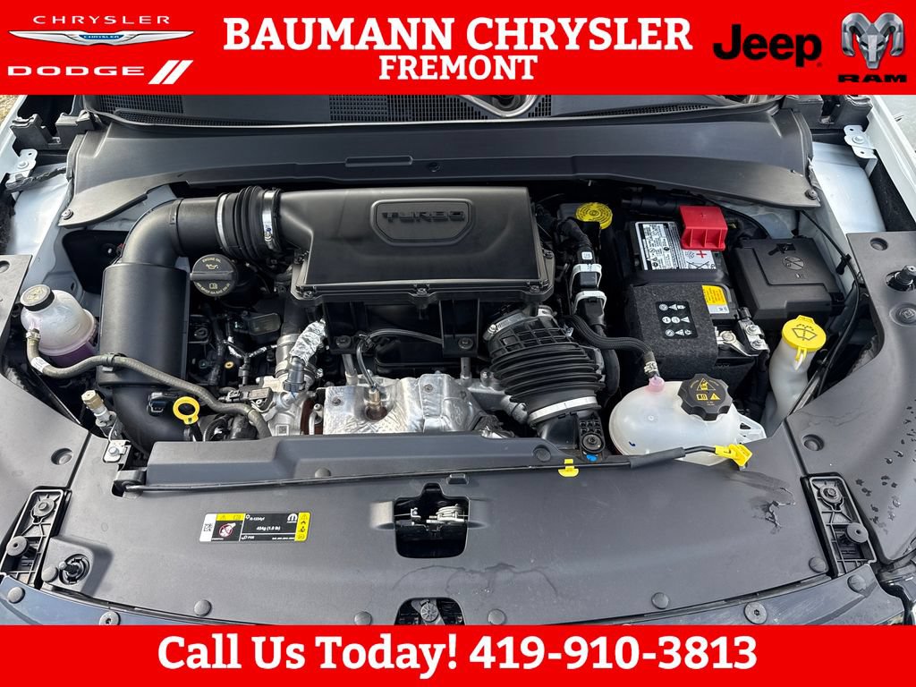 Used 2023 Jeep Compass Limited w/ Elite Group AWD/4WD image 18